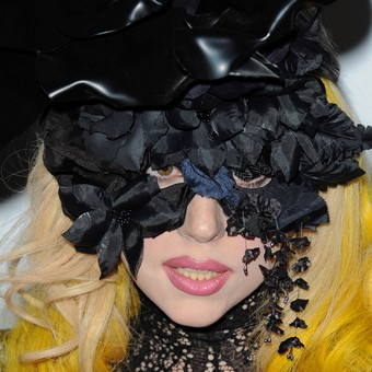 Illustration for article titled The Face Of A Celeb Is A Window To Her Soul